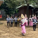 ③踊りの指導（女踊り）