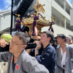 ⑱神酒所へ到着。西町会の渡御は終了し、神輿は仲町会へ引き継がれた