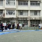 ②各所でぞれぞれの防水工法の設置準備が進められる