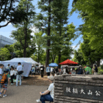 ⑥大山公園には、物販、飲食のブースも多数