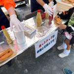 ⑬清水宮本睦会の「ホットドッグ」。お腹がすくと食べたくなる。これにもケチャップとマスタードは必需品だ！